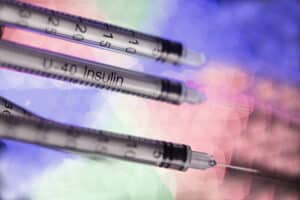 Inmate dying due to lack of access to insulin in Kansas portrayed by 3 insulin needles